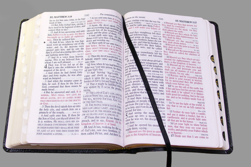 Who Divided The Bible Into Chapters And Verses? - Hallelujah