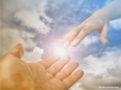 Practical Ways to Feel God’s Love When Others Reject You